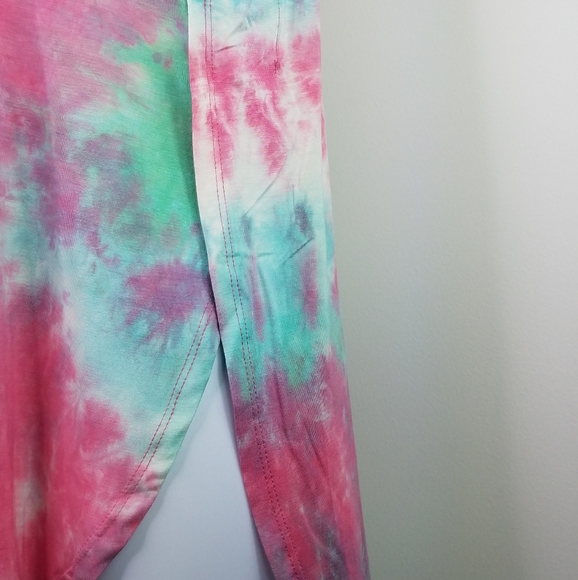 Green and pink tie-dye short sleeve top - Picture 11 of 11